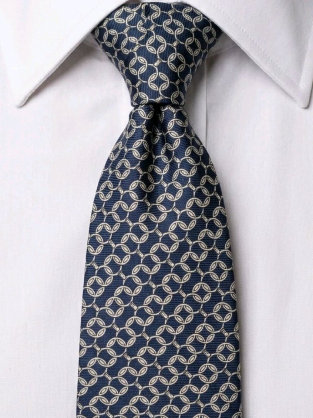 RARE MCM! Vtg 1960s PIERRE CARDIN White Script Label Silk Skinny Tie Geometric